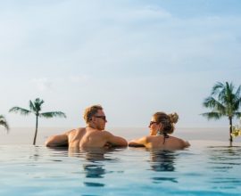 3 Relaxing Gifts To Give Her This Holiday Season