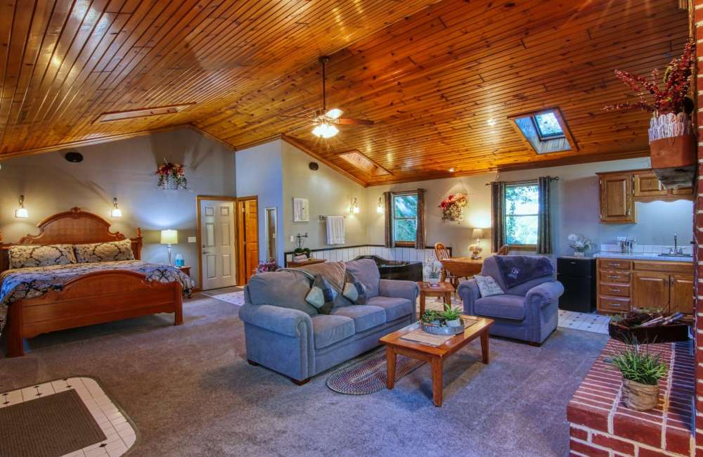 Romantic Cottage Rentals In Berlin Ohio Donna S Of Berlin