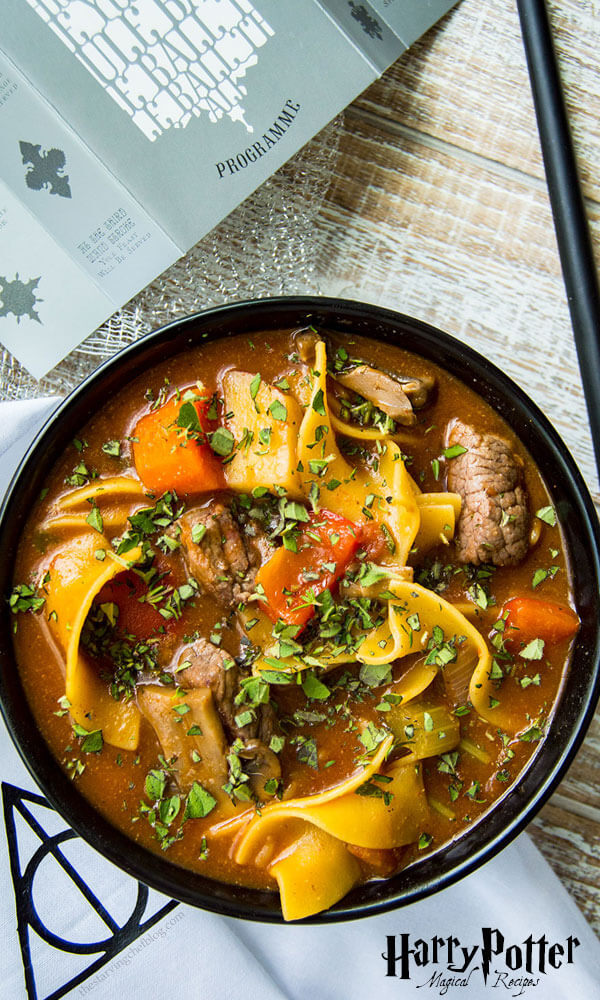 Yule Ball Goulash | Harry Potter Recipes